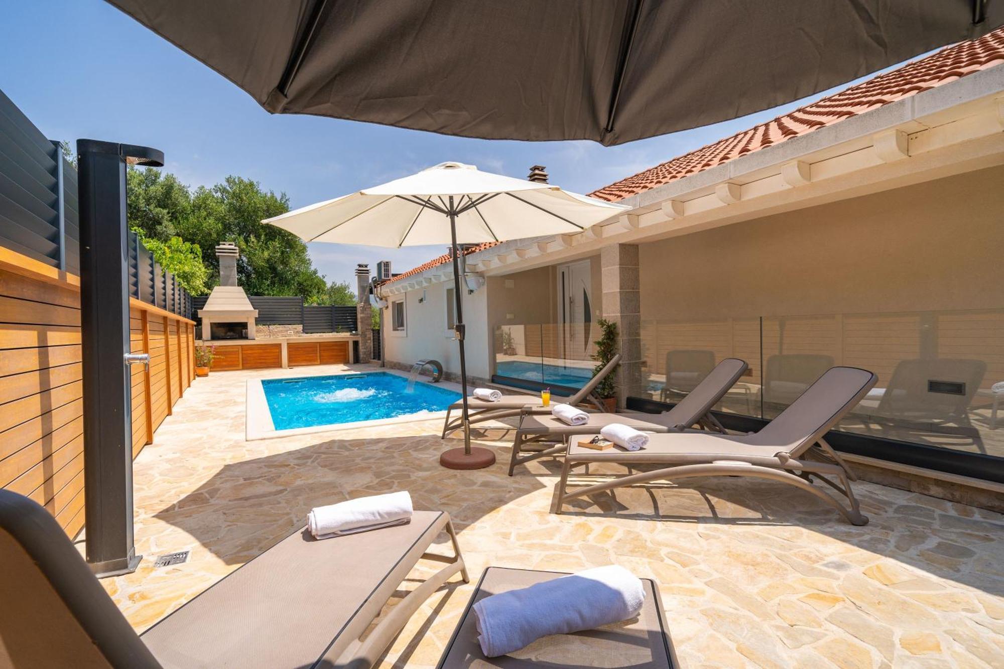 Villa Tranquility Nest Beniva Mokošica Exterior foto